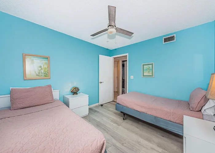 Joyce's Beachfront #3 Apartment Clearwater Beach